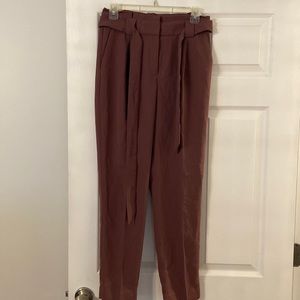 Express High Rise Ankle Pants size 4R BNWOT inseam 28” waist 28”